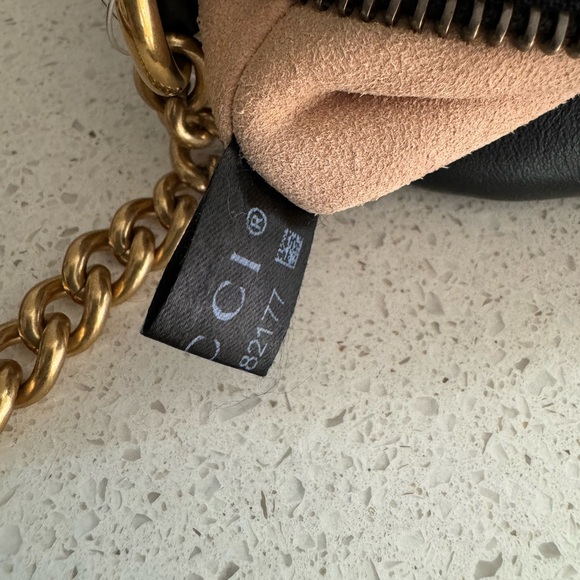 GUCCI GG MARMONT MINI SHOULDER BAG BLACK - Picture 9 of 10